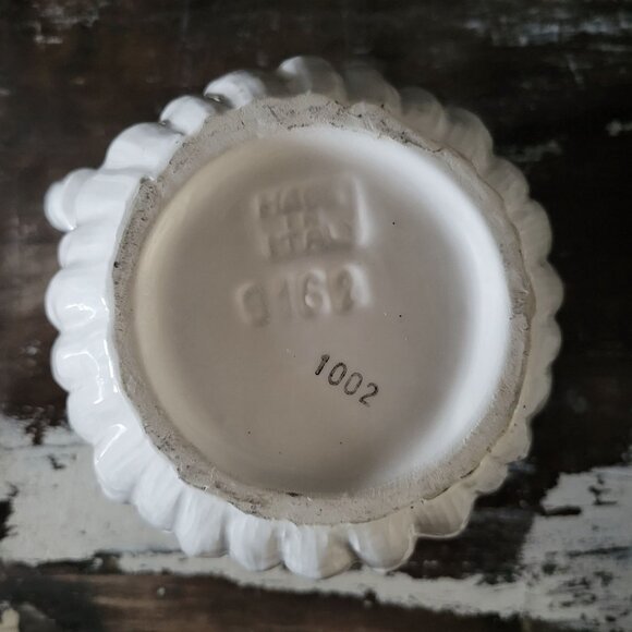 Vintage Italian White Ceramic Asparagus Pitcher With Bow Design *Read - Picture 6 of 9